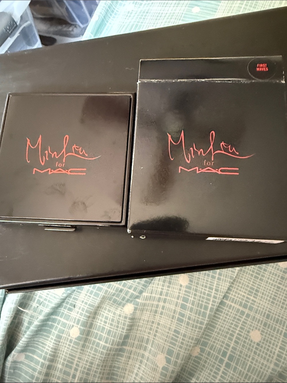 MAC Cosmetics Minhu Collection Compact Powder - Black Packaging with Red Logo
